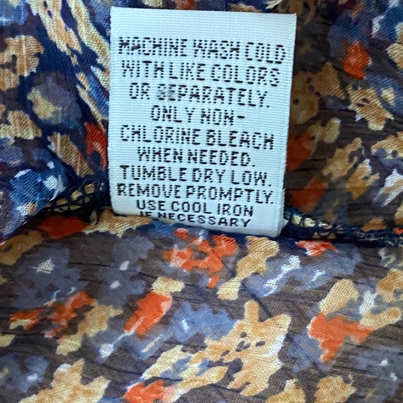 Vanilla Star Floral Tie-Strap Shoulder Lace Cami Top - Smock at Back Size S - Picture 9 of 11